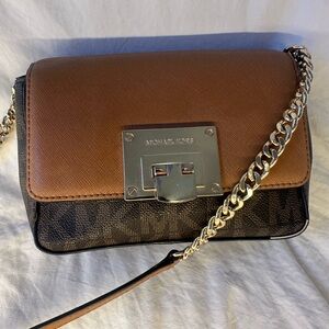 Michael Kors Small Clutch Crossbody Shoulder Bag Handbag Brown and Tan Gold Key